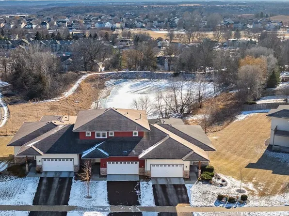 1103 Lorraine Ct, Carver, MN 55315