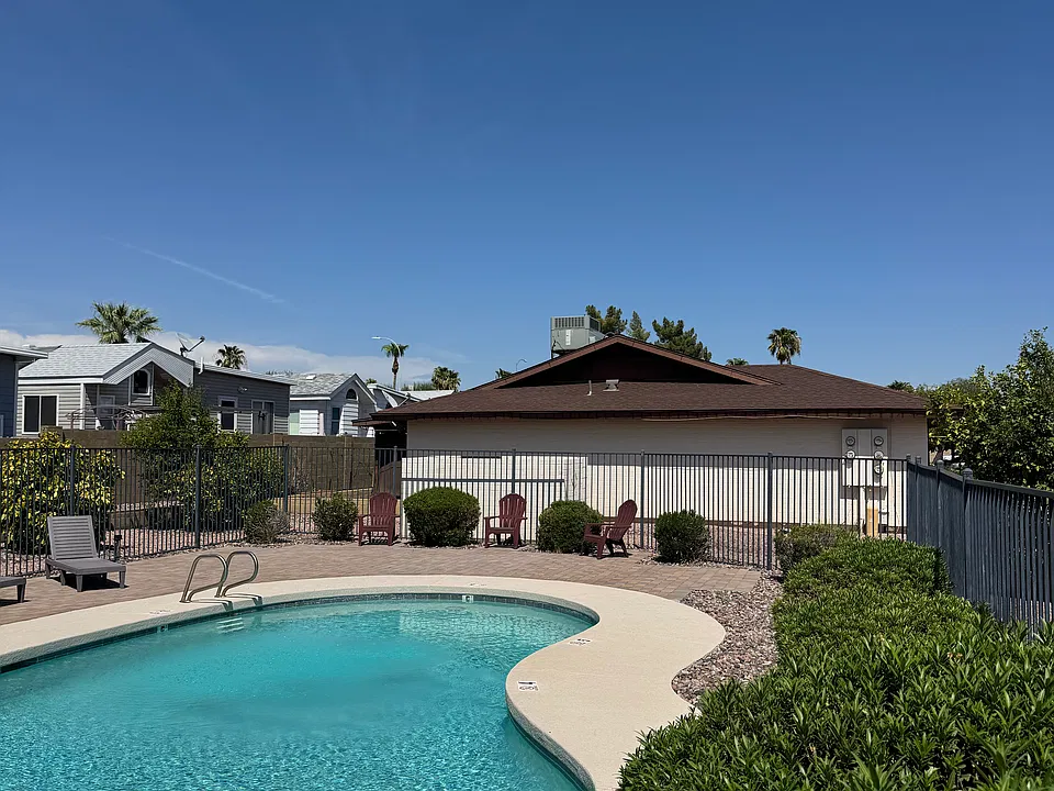 Sunland North