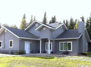 2477 Mission Rd, North Pole, AK 99705