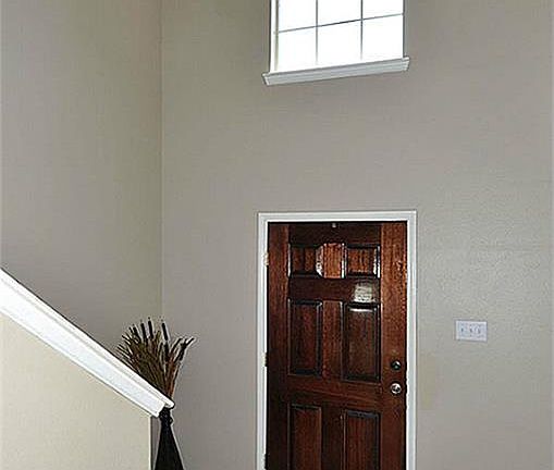 3rd image of 2701 San Marcos Dr