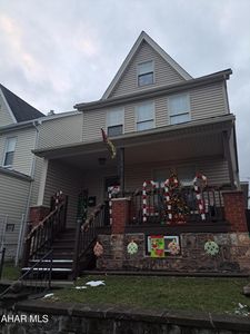 519 N 10th Ave, Altoona, PA, 16601