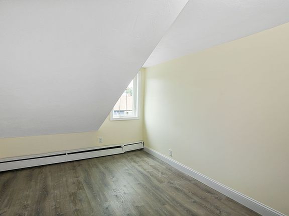 4th image of 82 Pond St APT 8