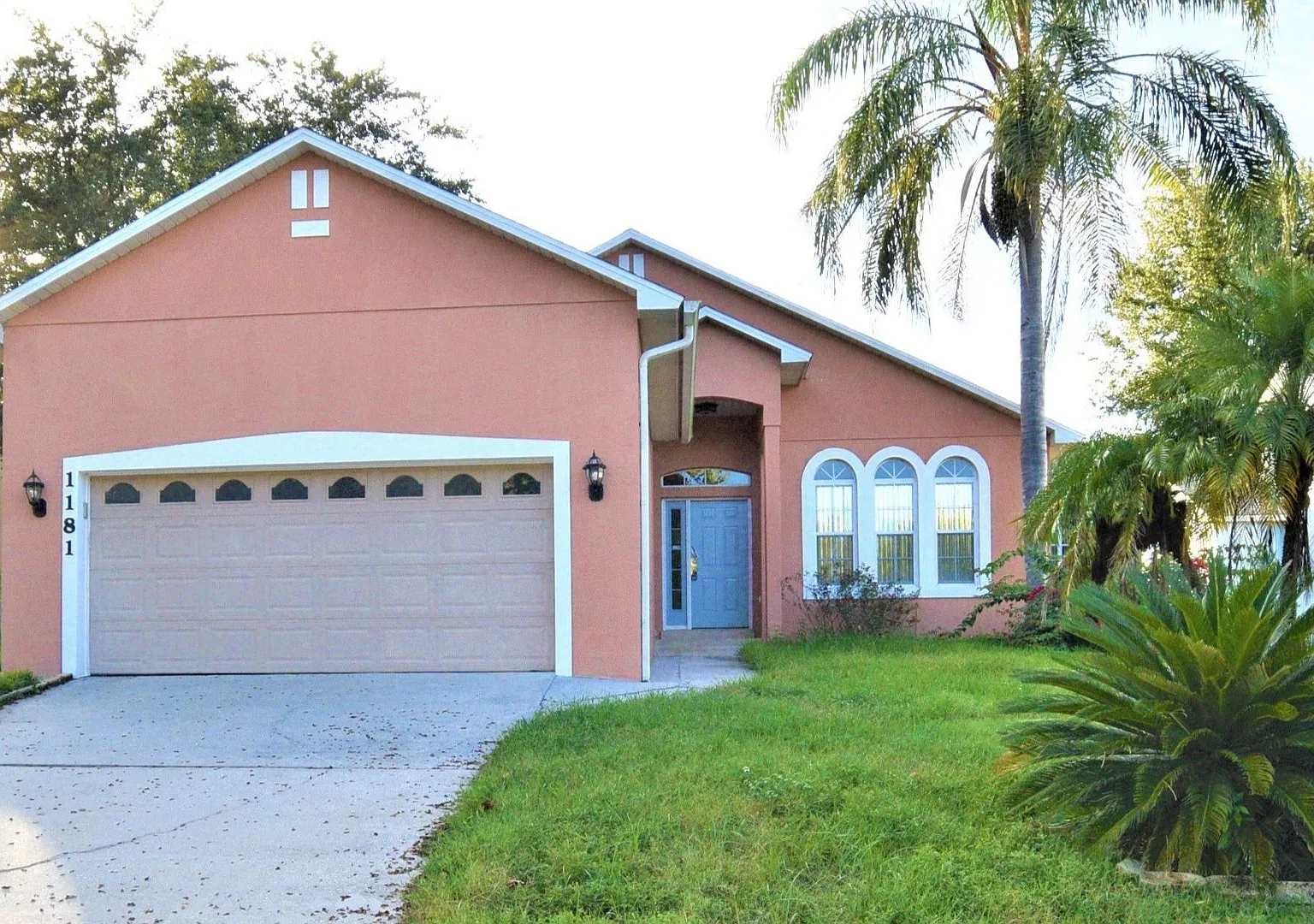 Dazzling 3 Bed, 2 Bath Updated Gem in Apopka — Photo 1