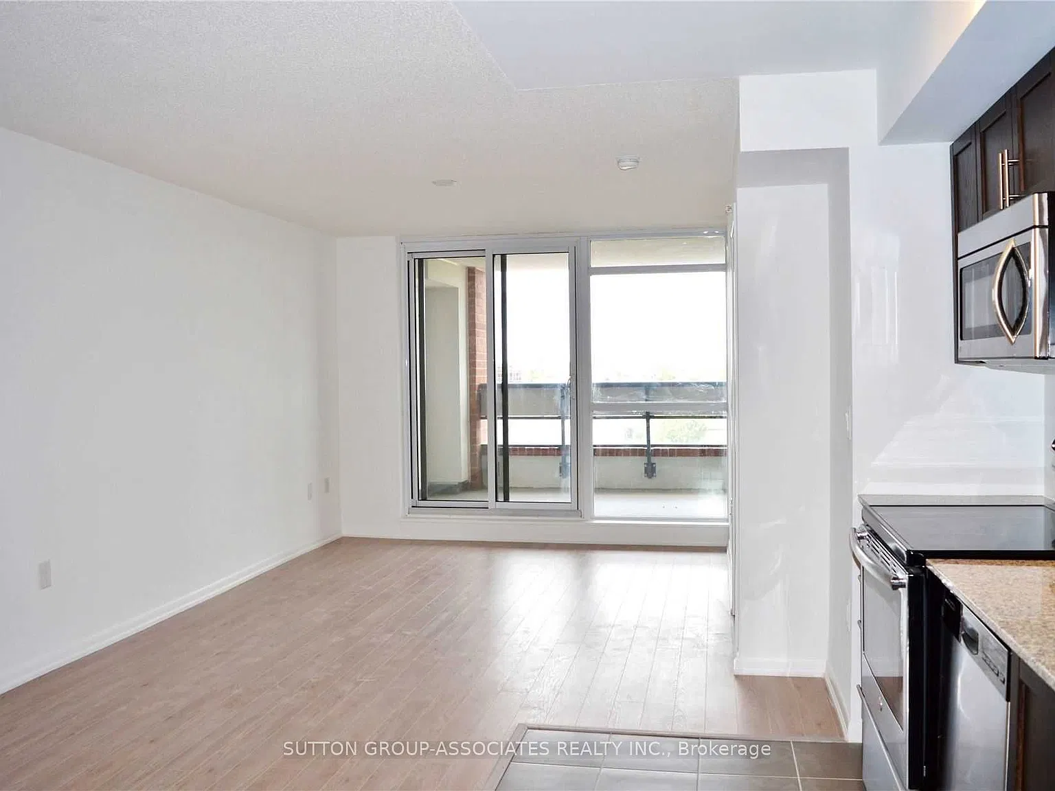 2 bed, $2,750 — Photo 1