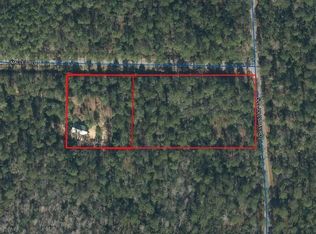 Mallet Rd, Freeport, FL 32439