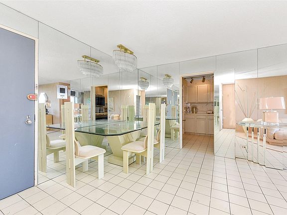 5th image of 2 Bay Club Dr APT 5P