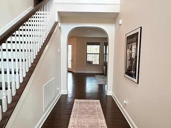 5th image of 417 Marlowe Ct