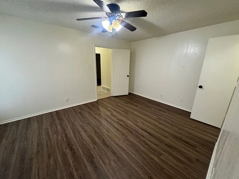 5604 Fireside Dr — Photo 25