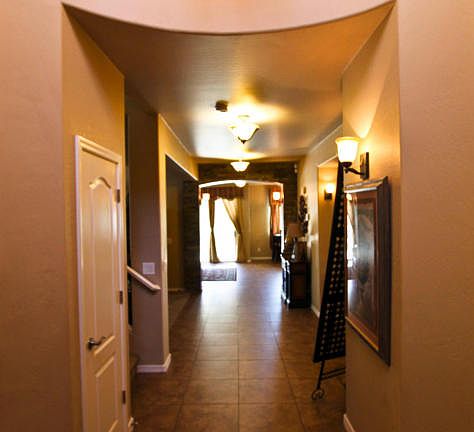 3rd image of 4121 E Canyon Way