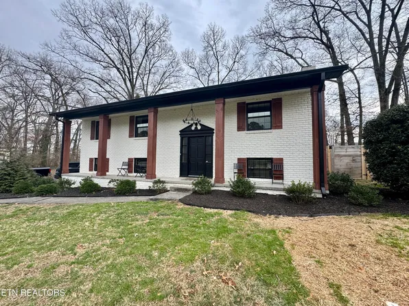 5717 Woodleaf Dr, Knoxville, TN 37912