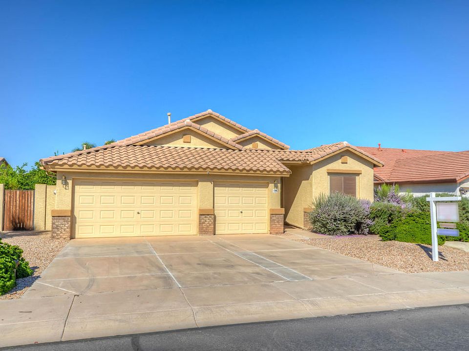 1st image of 2464 E Calle Del Norte Dr