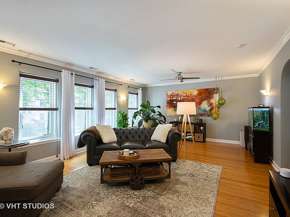 3rd image of 6144 N Mozart St APT 3