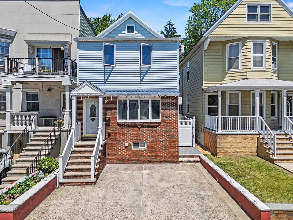 1st image of 79 W 27th St