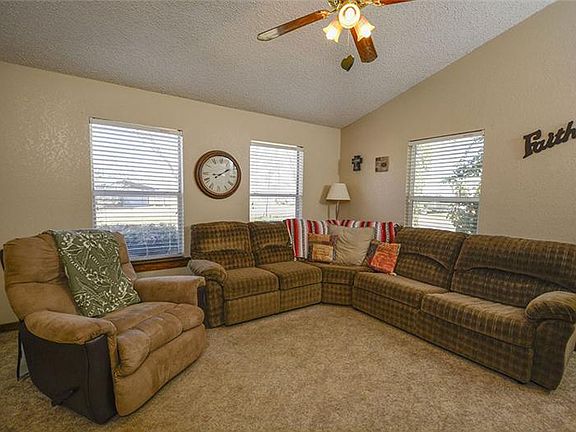 4th image of 1409 County Road 135