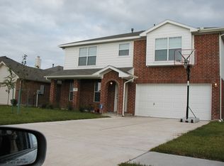 127 Bristol Bend Ln, Dickinson, TX 77539