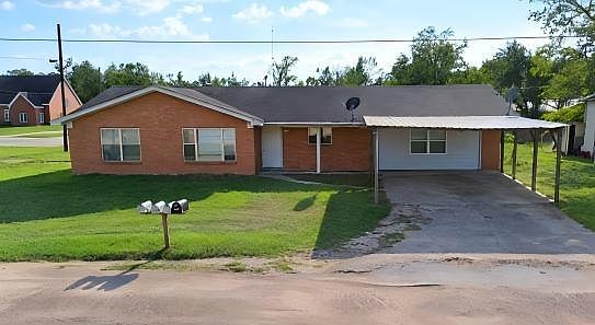1st image of 713 Timpson St