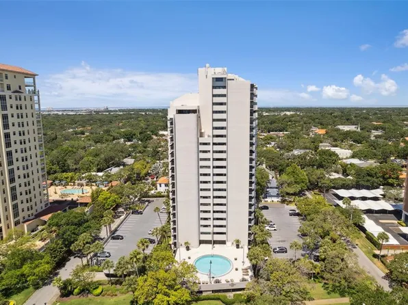 4141 Bayshore Blvd APT 902, Tampa, FL 33611