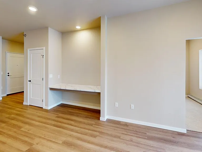 The Plains Apartments — Photo 44