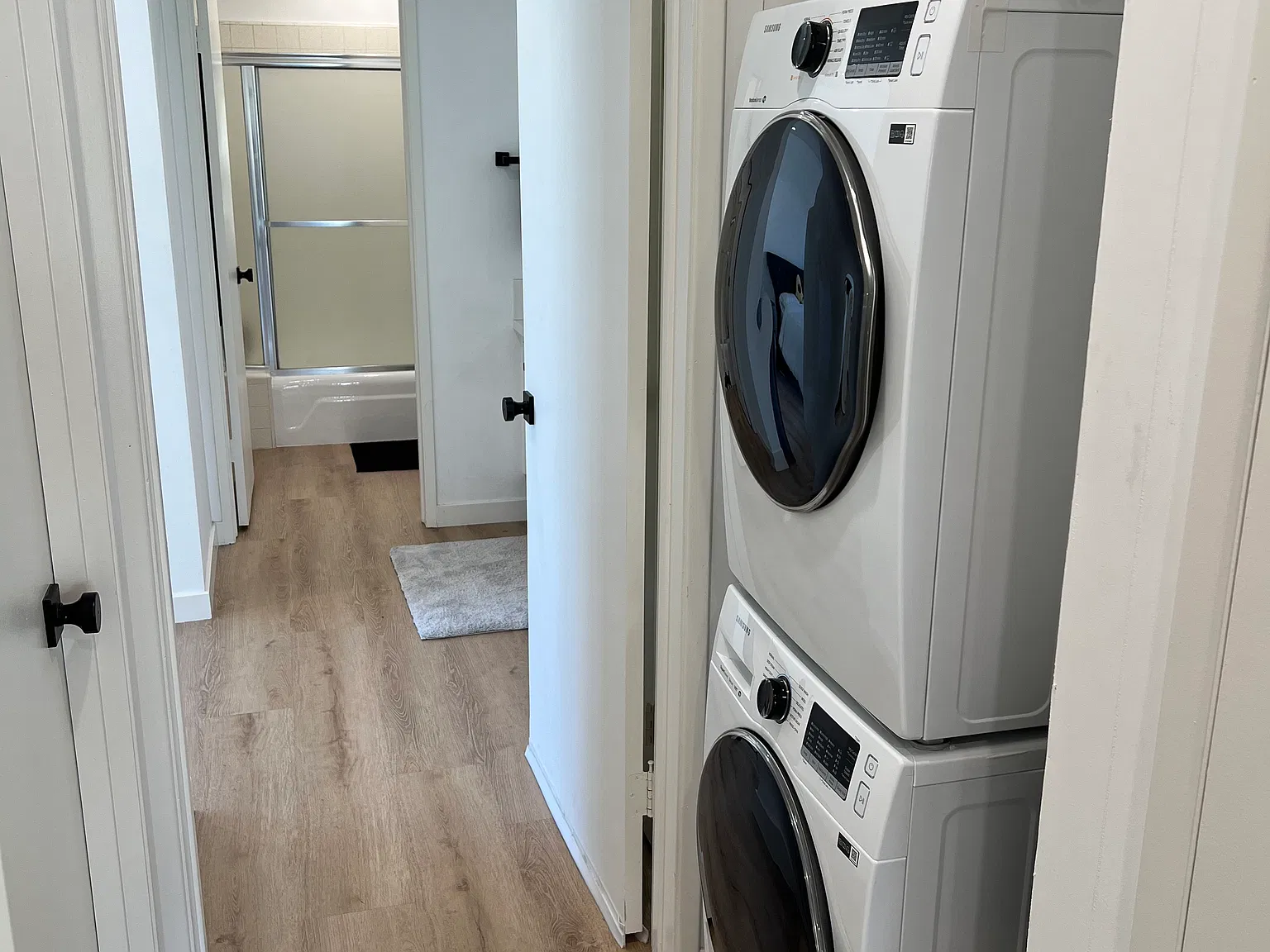 3 bed, $1,500 — Photo 4
