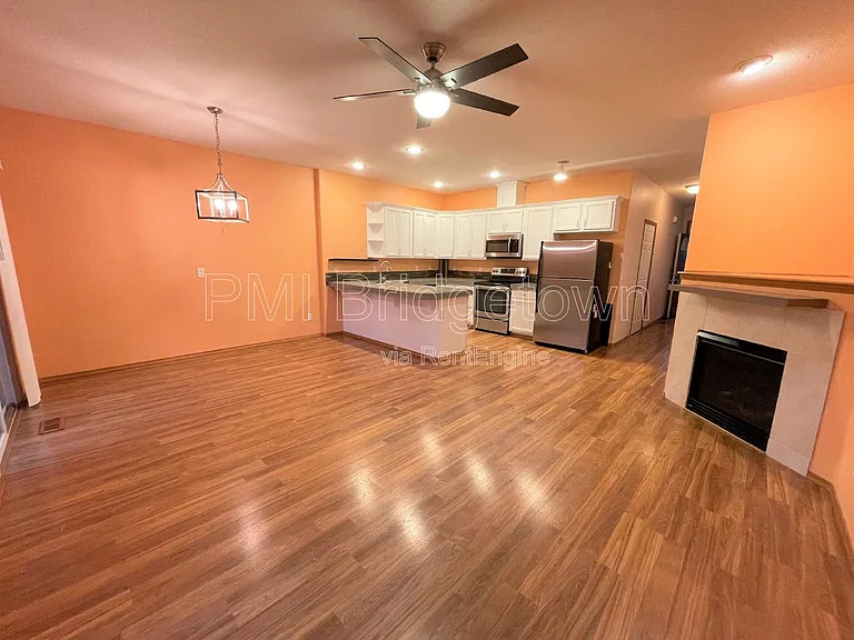 4325 SE 79th Ave — Photo 5
