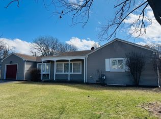 1749 George Ct, Glenview, IL 60025