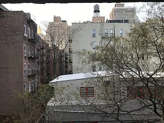 Rented by PocketBroker Inc