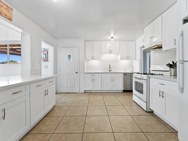 1345 E Orange St #1 — Photo 8