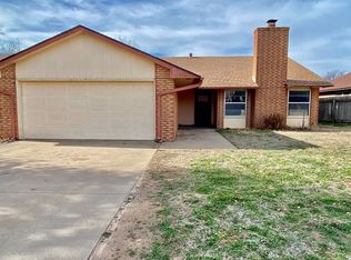206 S Mission Rd, Enid, OK 73703