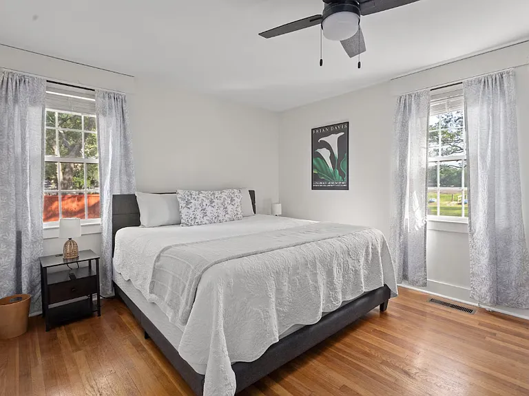 1444 Relyea Ave — Photo 12
