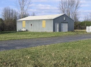 8448 N Center Rd, Mount Morris, MI 48458
