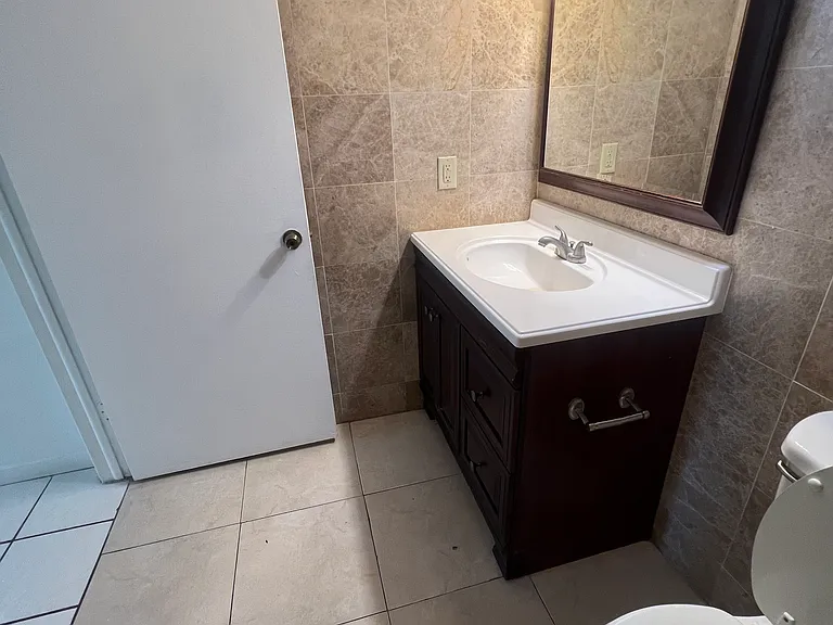 10425 SW 112th Ave — Photo 12