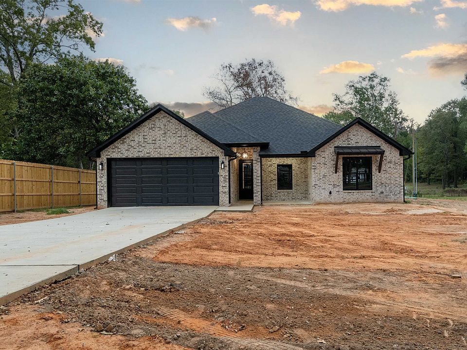 1st image of Hilburn Rd