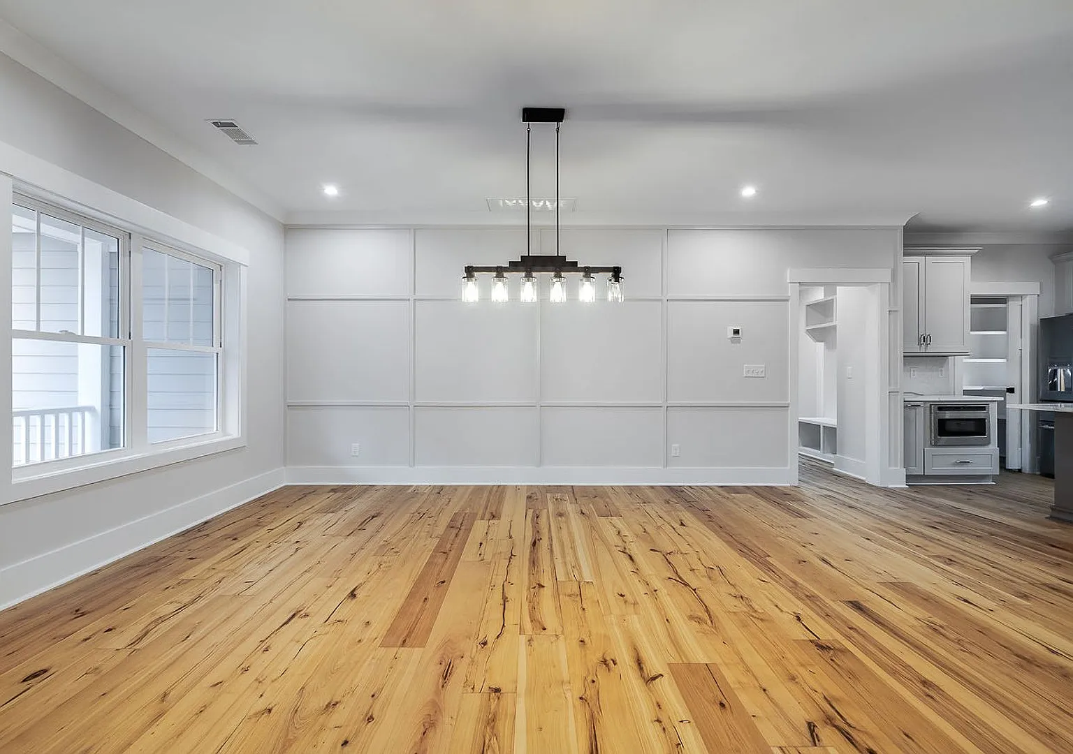 Beautiful New Construction Home For Rent on Wilmington Island — Photo 3