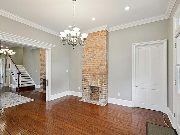4th image of 2339 Saint Thomas St