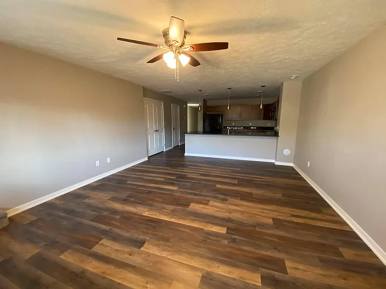 3048 S St #1 — Photo 4