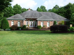 112 Ridgeway Dr, Danville, VA 24541