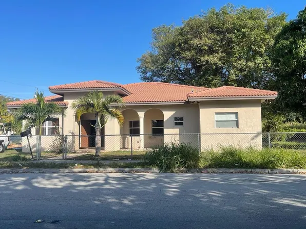 10390 SW 177th St, Miami, FL 33157