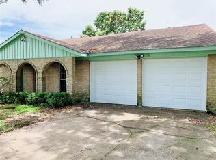 12111 Plumbrook Dr, Houston, TX 77099