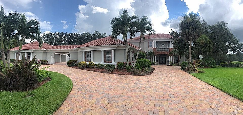  Paint and new roof 2021