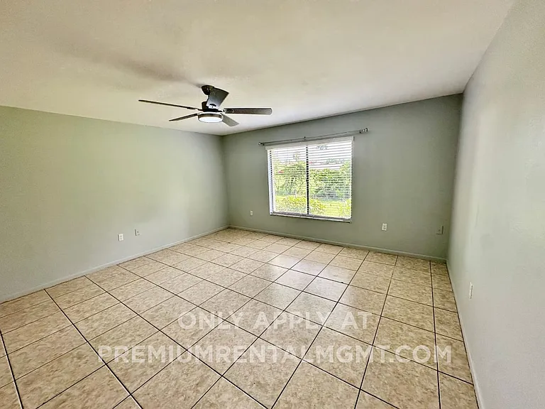 5835 La Costa Dr — Photo 3