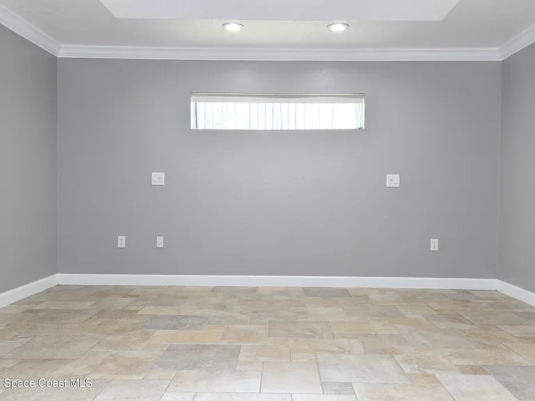 2185 Acacia St NE — Photo 15