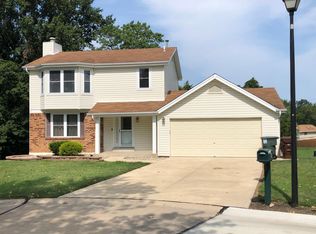 16 Shagbark Ct, Saint Peters, MO 63376