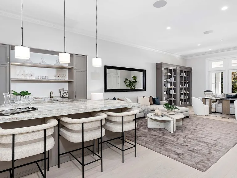 2315 S Ocean Blvd — Photo 14