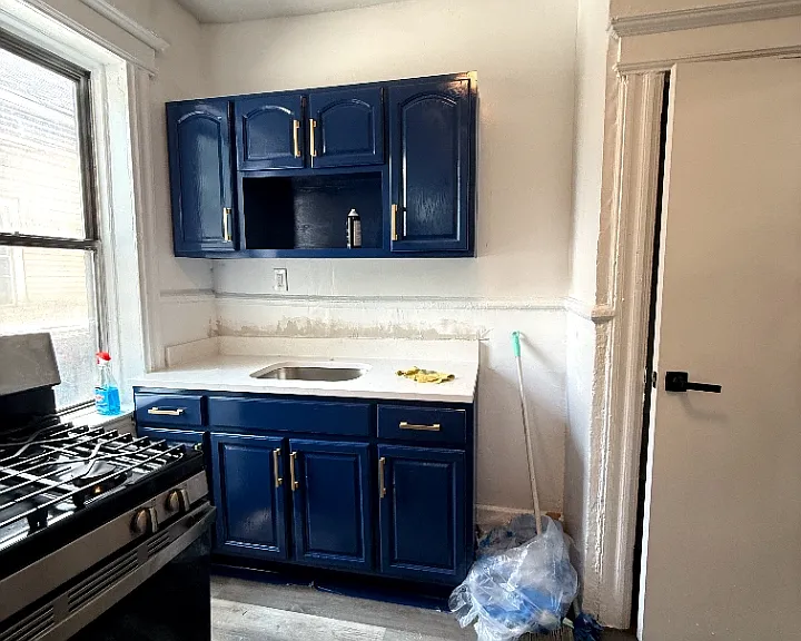 66 N Grove St #6L — Photo 5