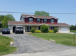 26600 Long Lake Rd, Wind Lake, WI 53185