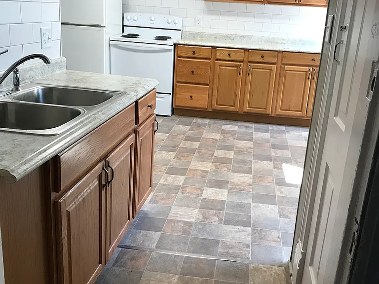 253 1/2 E 3rd St #6 — Photo 1
