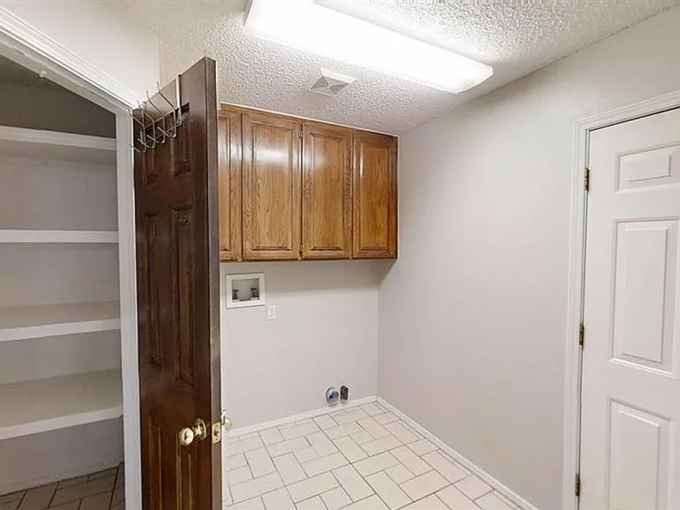 2321 Hammond Blvd — Photo 13