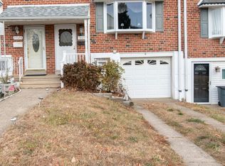 3527 Chalfont Dr, Philadelphia, PA 19154