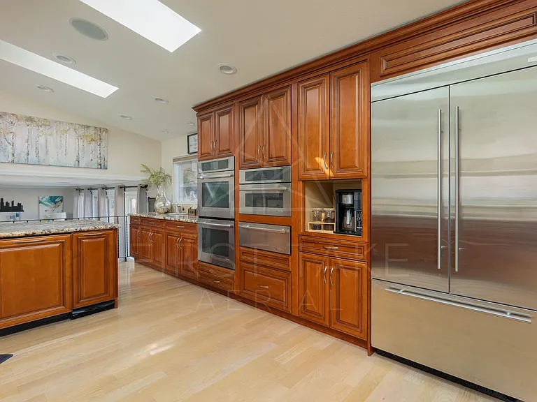 4325 Mendocino Ln — Photo 20