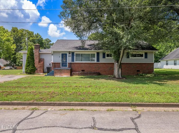 1000 Glenn St, Athens, TN 37303